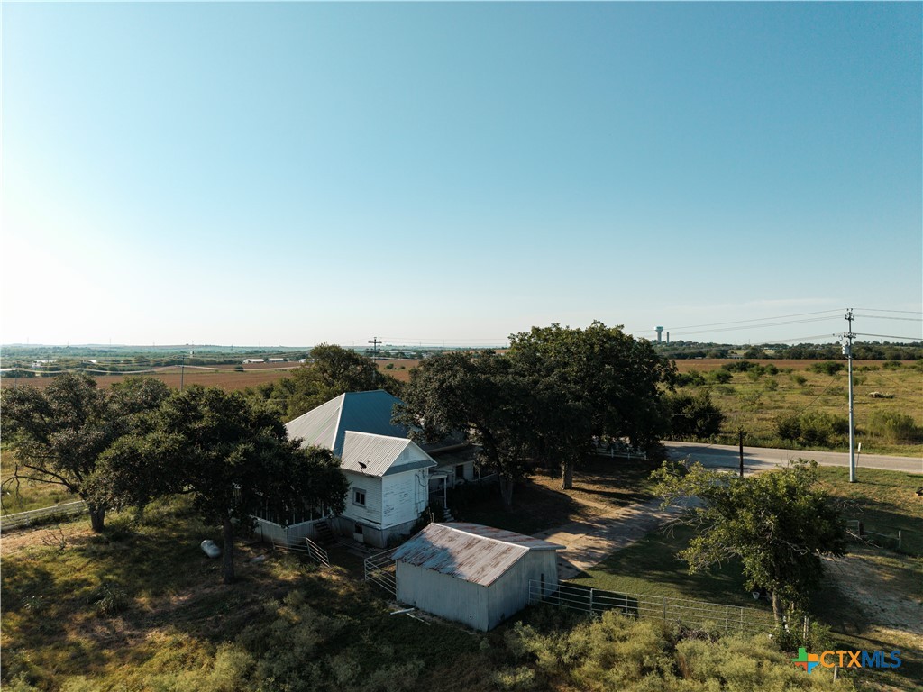 550 Beback Inn Road San Marcos, TX 78666 - Photo 3 of 11 Gallery Image 3