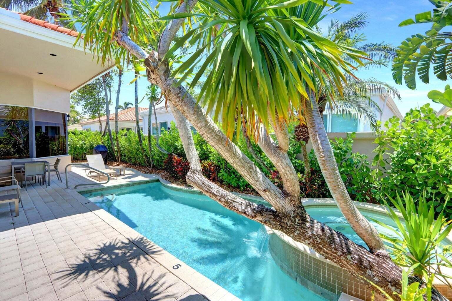 6255 Northwest 42nd Way Boca Raton, FL 33496 - Photo 15 of 16 Pool and Spa