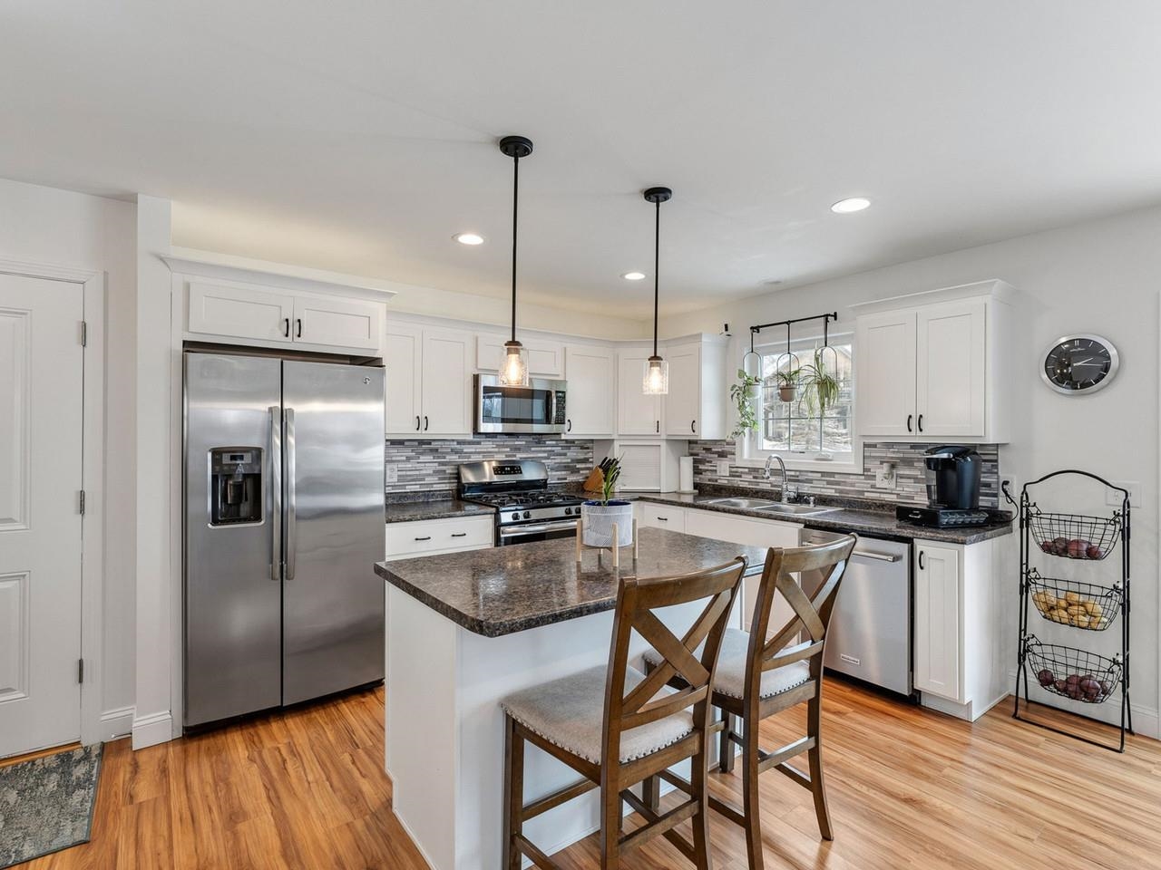 71 Commodore Drive Vergennes, VT 05491 - Photo 16 of 57