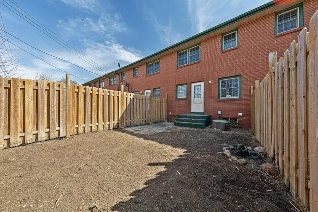 $167,400 | 8016 51st Avenue North, New Hope, MN 55428