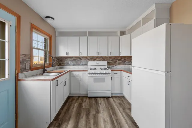 $167,400 | 8016 51st Avenue North, New Hope, MN 55428