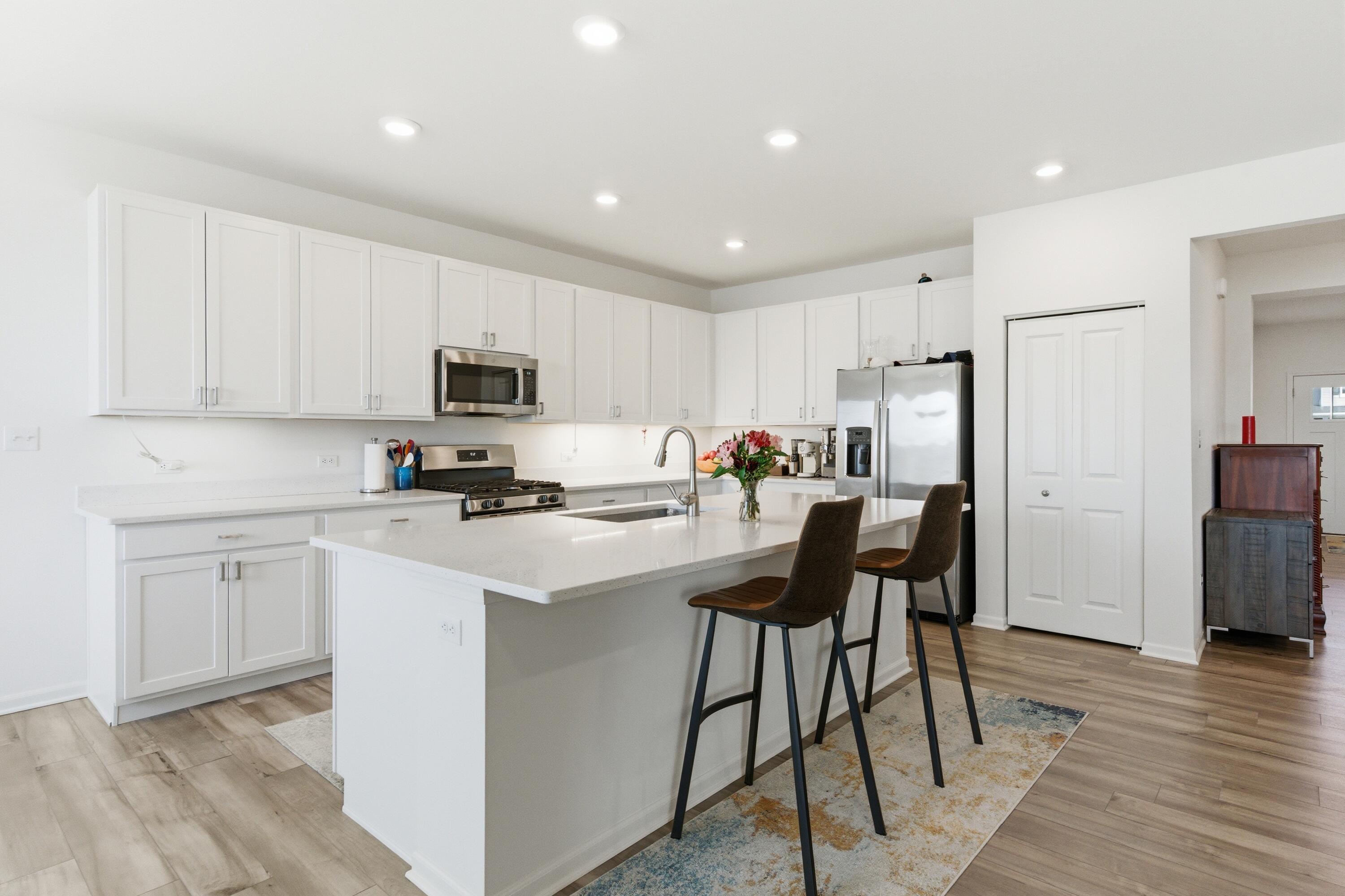 2215 East 109th Place Crown Point, IN 46307 - Photo 11 of 32 3000x2000