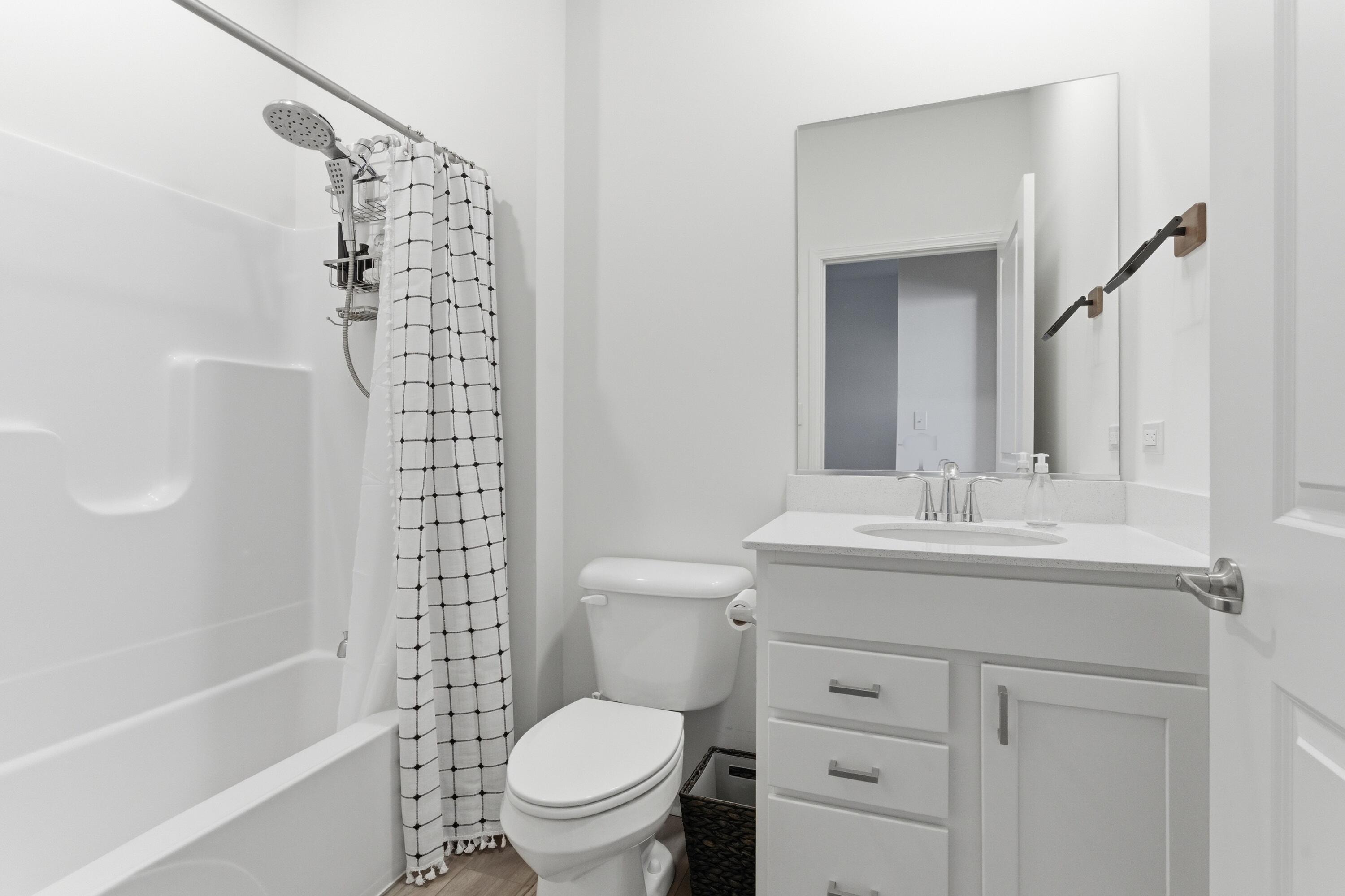 2215 East 109th Place Crown Point, IN 46307 - Photo 23 of 32 3000x1999