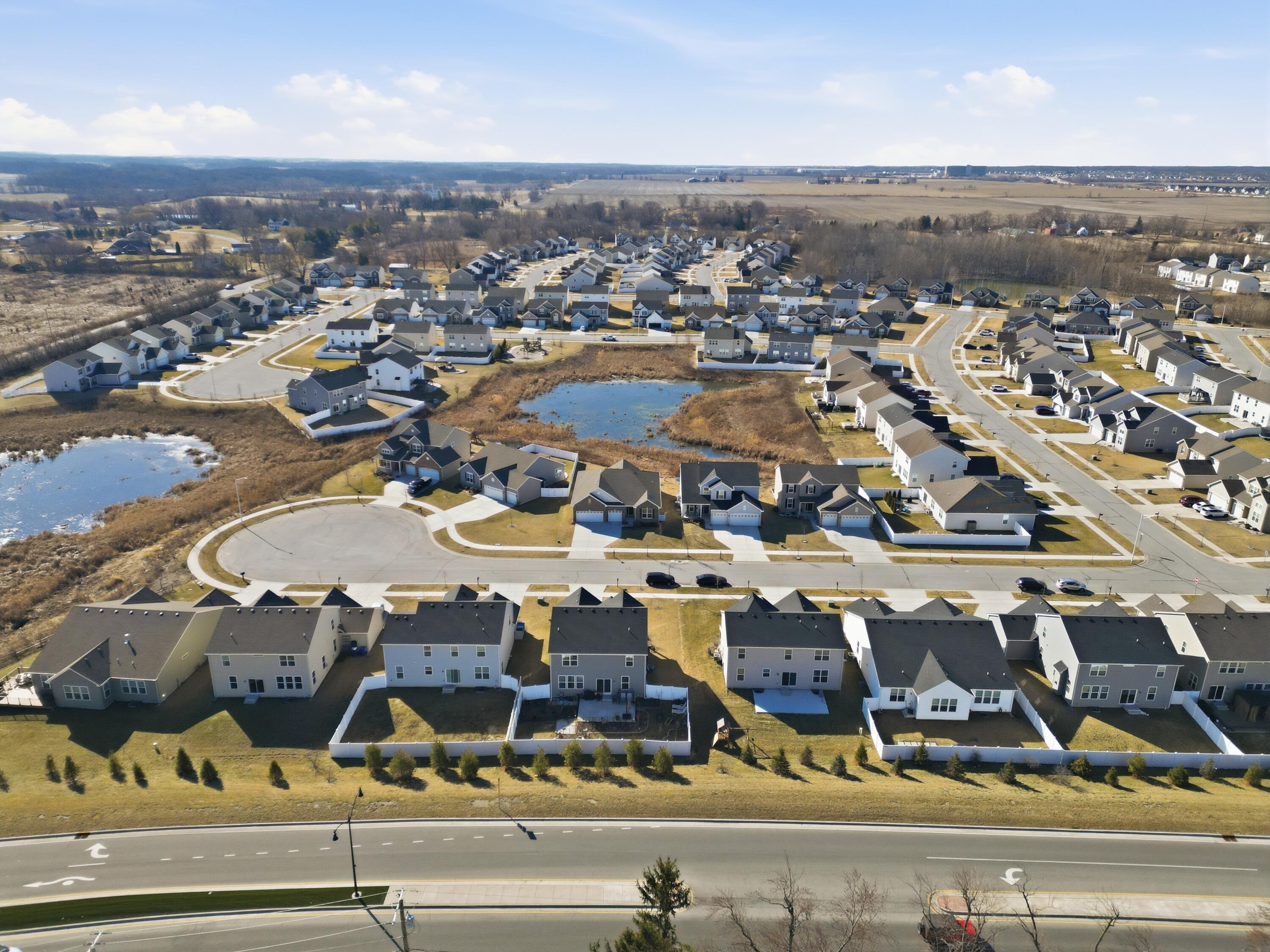 2215 East 109th Place Crown Point, IN 46307 - Photo 31 of 32 3000x2250