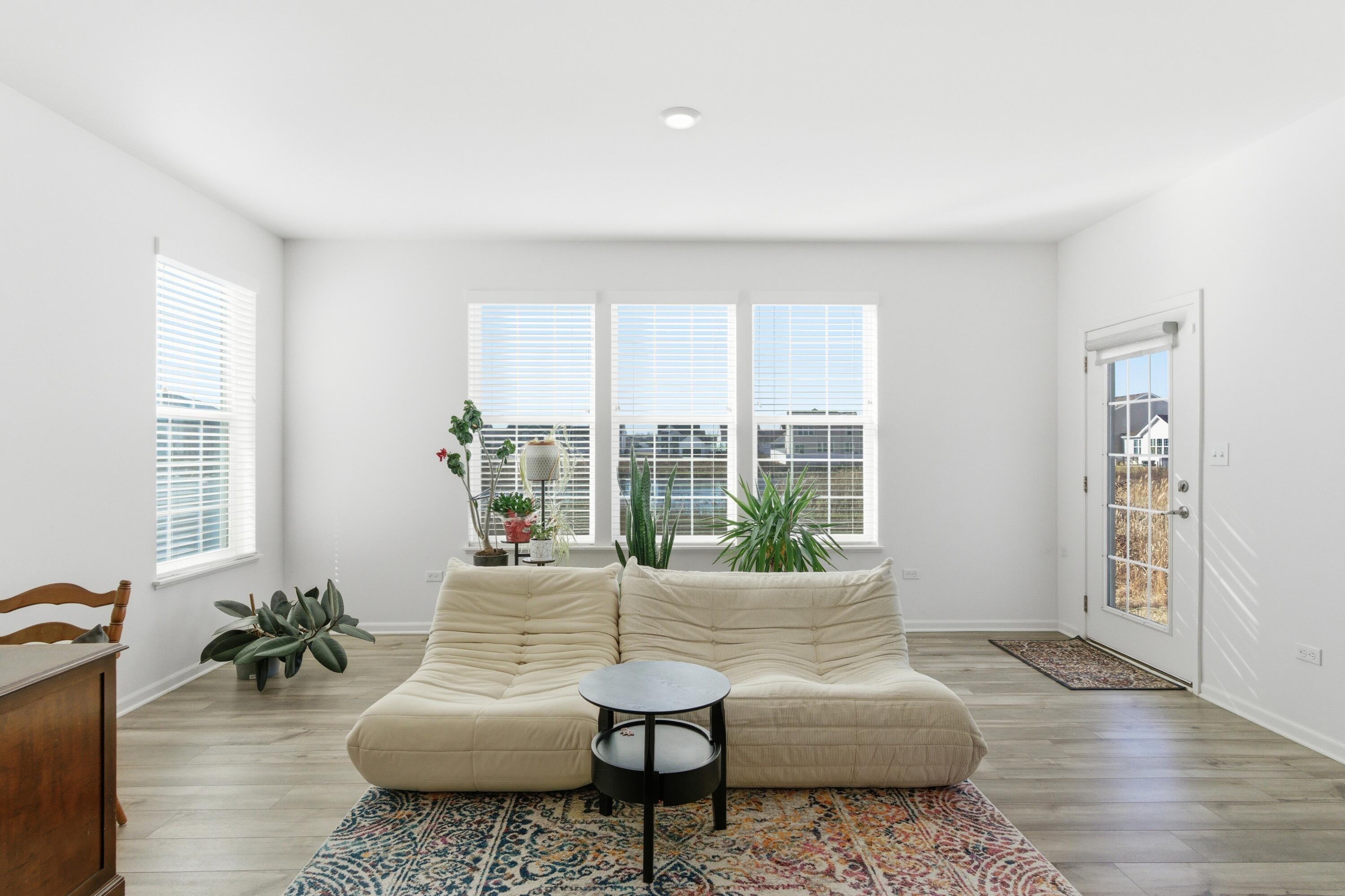 2215 East 109th Place Crown Point, IN 46307 - Photo 9 of 32 3000x2000