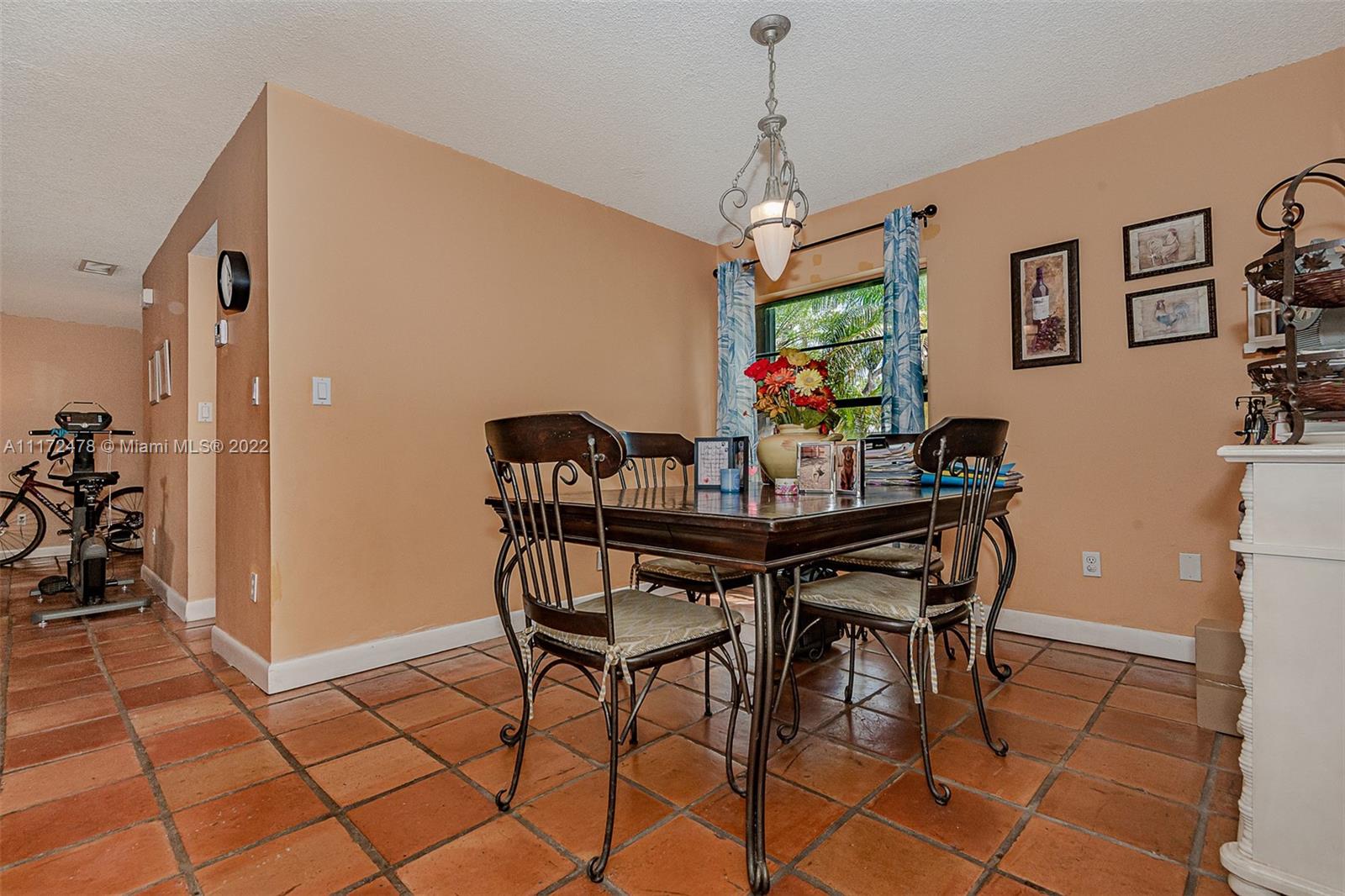 Three Lakes Miami, FL 33186 - Photo 25 of 53