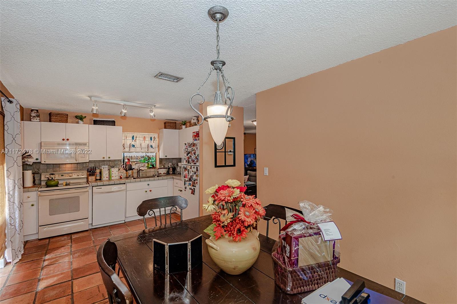 Three Lakes Miami, FL 33186 - Photo 26 of 53