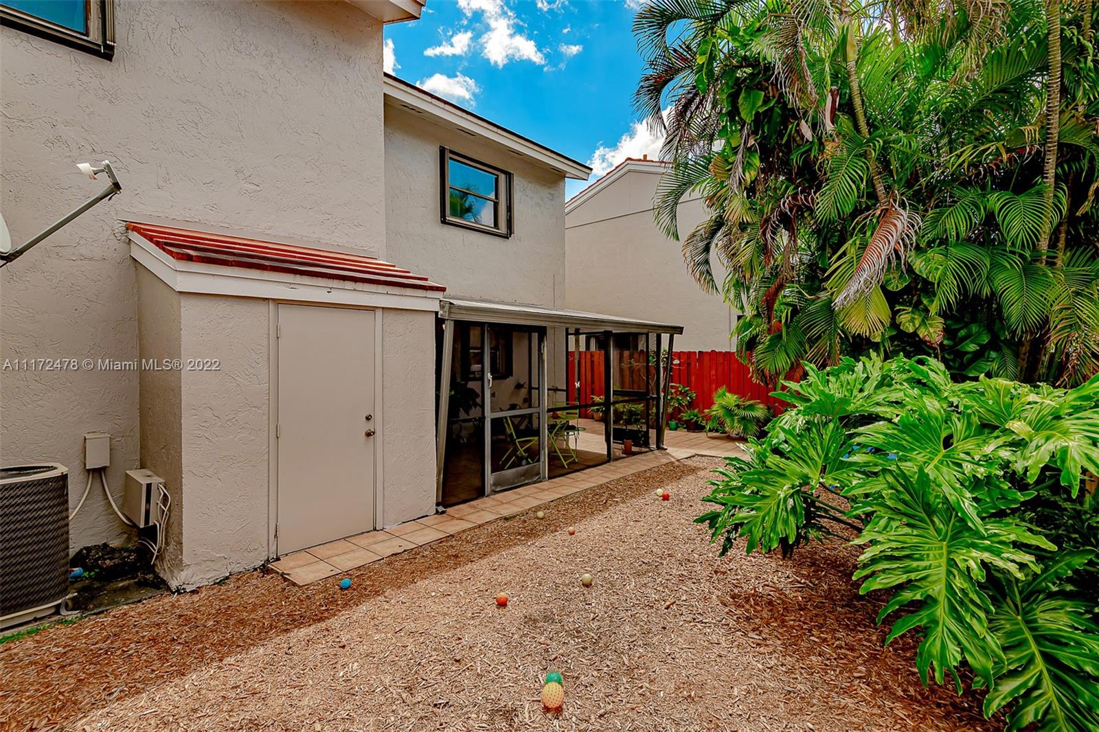 Three Lakes Miami, FL 33186 - Photo 48 of 53