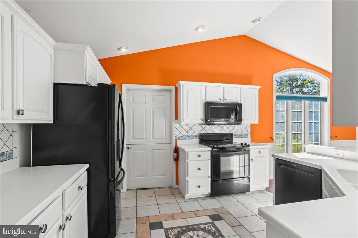 343 West Sun Hill Road Manheim, PA 17545 - Photo 11 of 42 Gallery Image 11