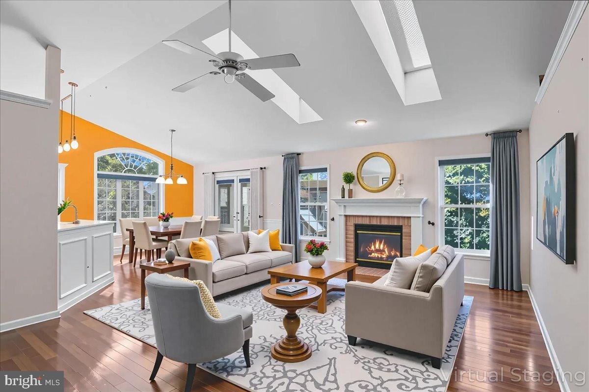343 West Sun Hill Road Manheim, PA 17545 - Photo 7 of 42 Bright and inviting open living space.