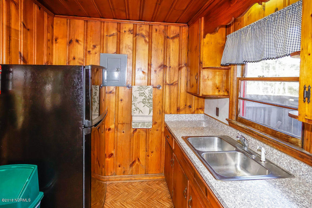 130 Trout Street Holly Ridge, NC 28445 - Photo 8 of 25 Kitchen 2