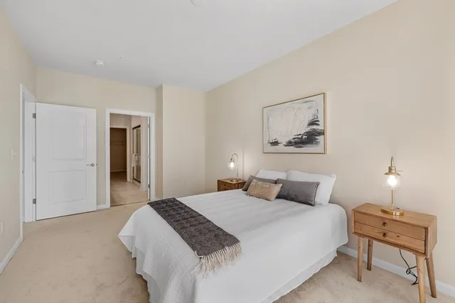 $789,900 | 2 Stratton Drive, Unit 102, Woburn, MA 01801