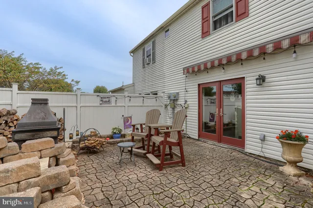 $235,000 | 23 Natalie Lane, Cleona, PA 17042