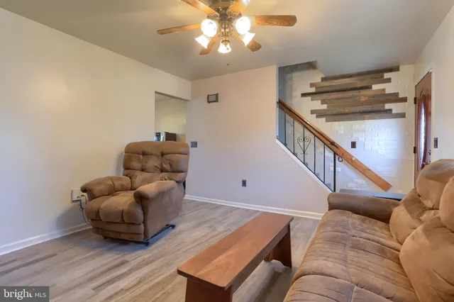 $235,000 | 23 Natalie Lane, Cleona, PA 17042