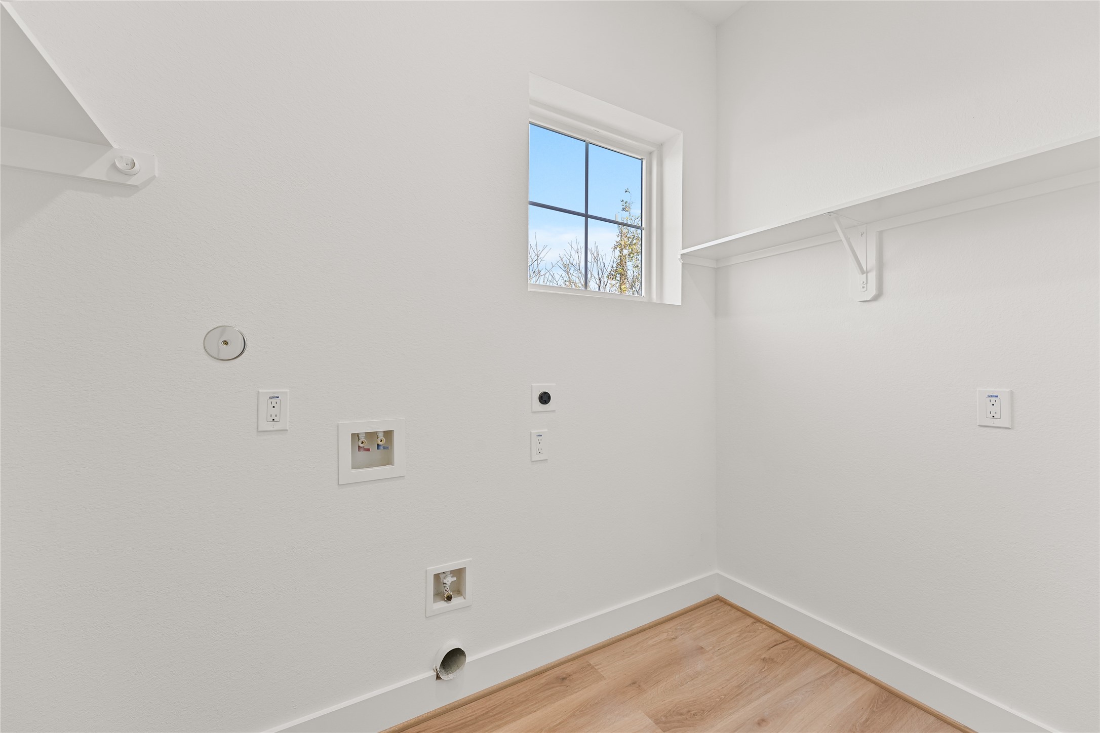 1517 Vermont Street, Unit B Houston, TX 77006 - Photo 15 of 22 a view of small space