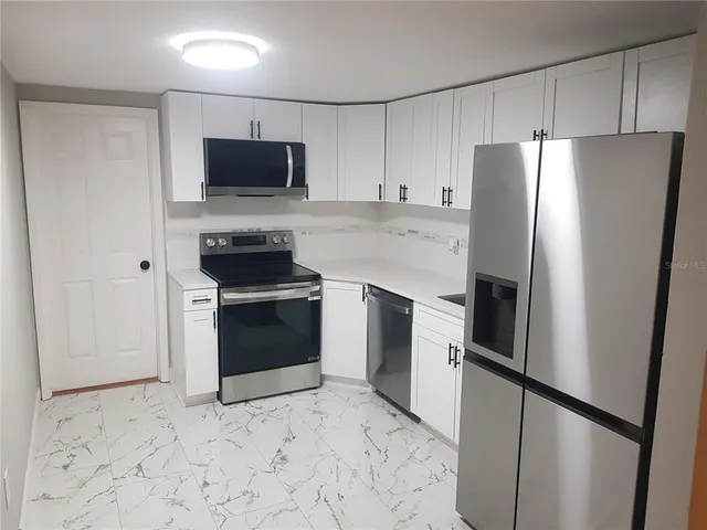 $2,095 | 311 58th Avenue East, Unit 311, Bradenton, FL 34203