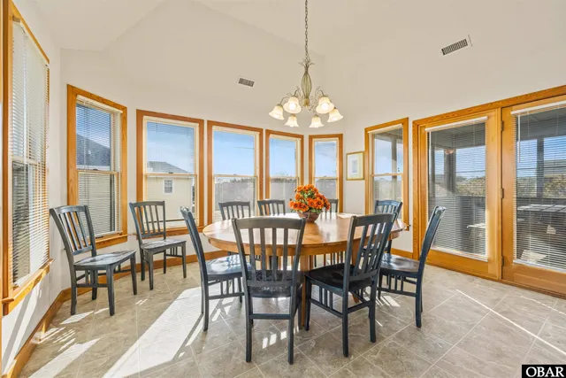 $1,249,000 | 1082 Lighthouse Drive, Corolla, NC 27927