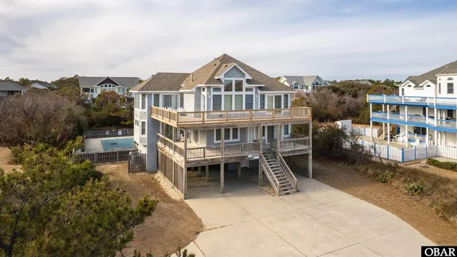 $1,249,000 | 1082 Lighthouse Drive, Corolla, NC 27927
