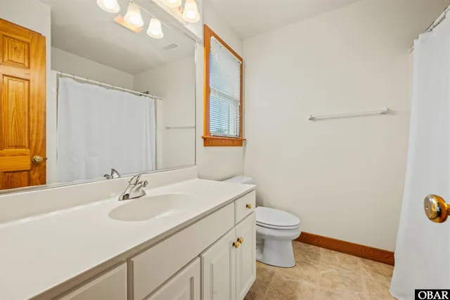 $1,249,000 | 1082 Lighthouse Drive, Corolla, NC 27927