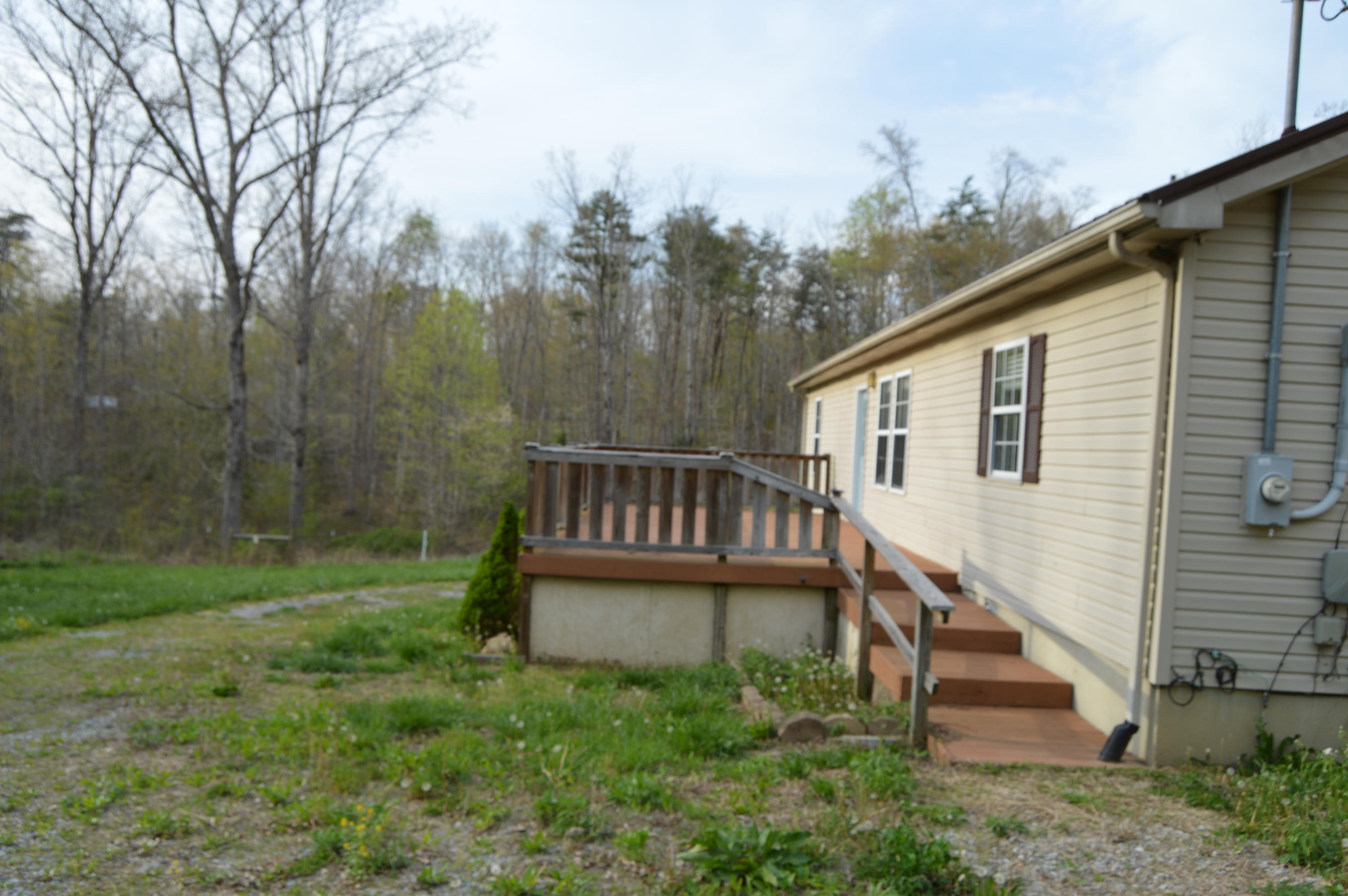 1369 Old Bean Shed Road Clarkrange, TN 38553 - Photo 19 of 26 DSC_0146