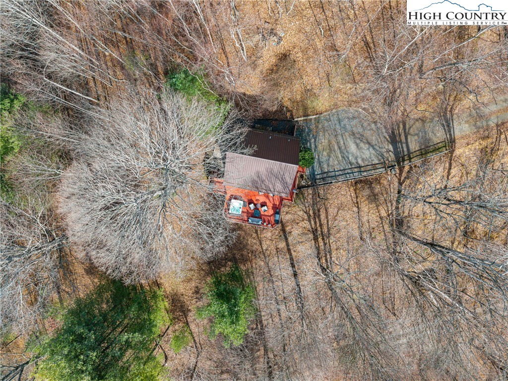 419 Billy Billings Road Vilas, NC 28692 - Photo 35 of 50 a view of yard