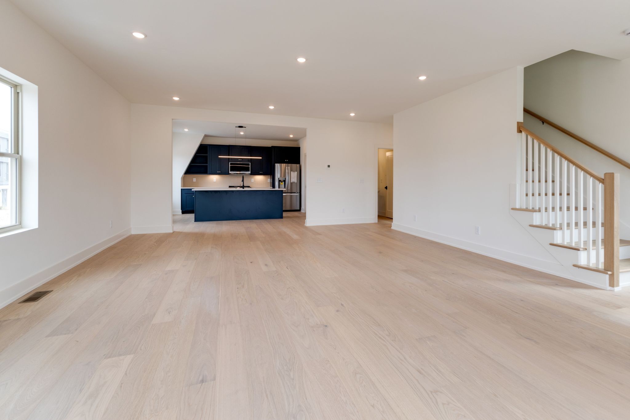 531 Midnight Way Nashville, TN 37209 - Photo 9 of 44 a car parked in front of room