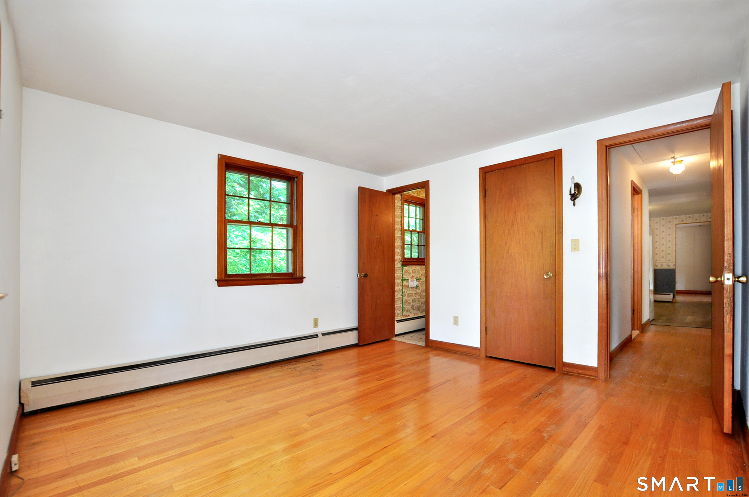 621 Kennedy Road Windsor, CT 06095 - Photo 23 of 28