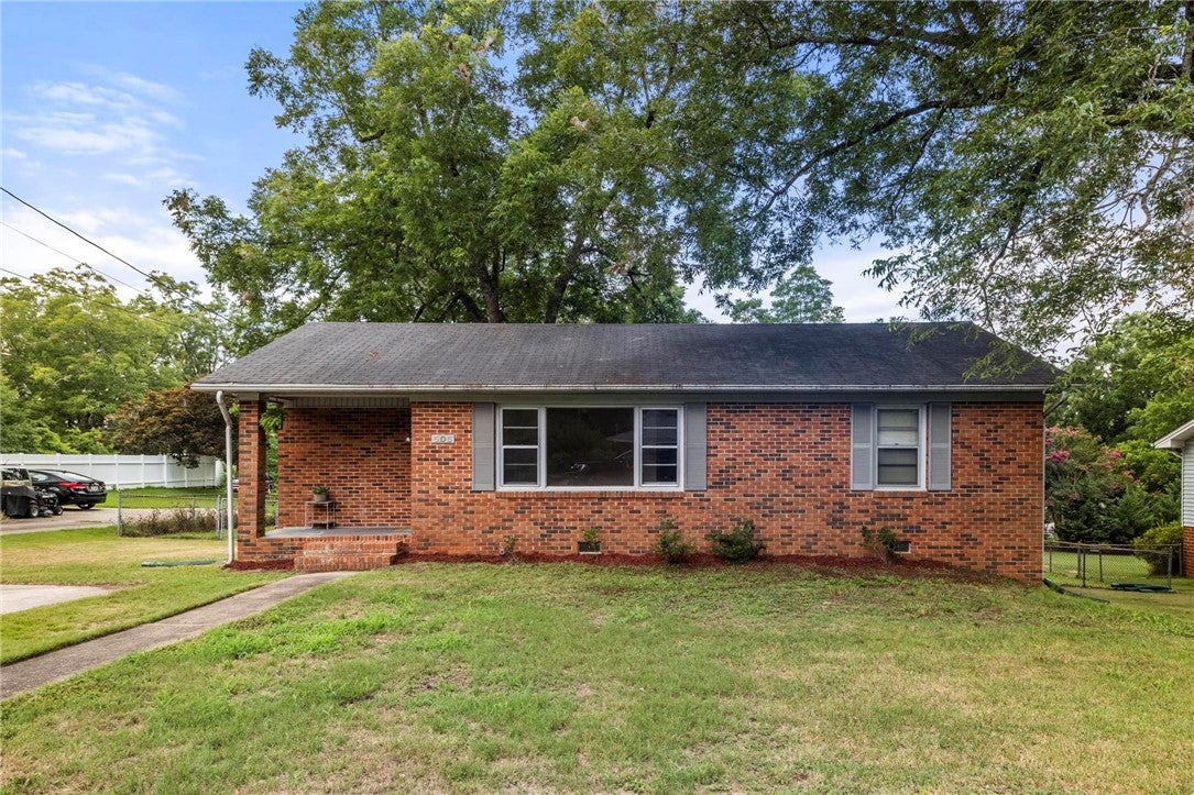 505 India Road Opelika, AL 36801 - Photo 1 of 17 Gallery Image 1