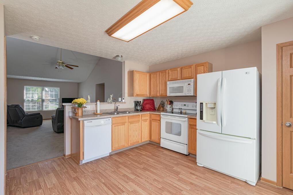 581 Rockets Street, Unit 152 Galloway, OH 43119 - Photo 14 of 21
