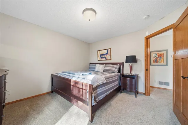 $854,900 | 602 Woodland Drive, Mahtomedi, MN 55115