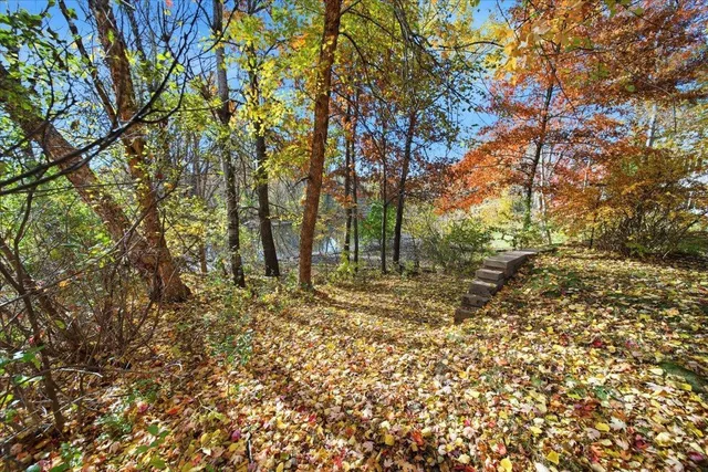 $854,900 | 602 Woodland Drive, Mahtomedi, MN 55115