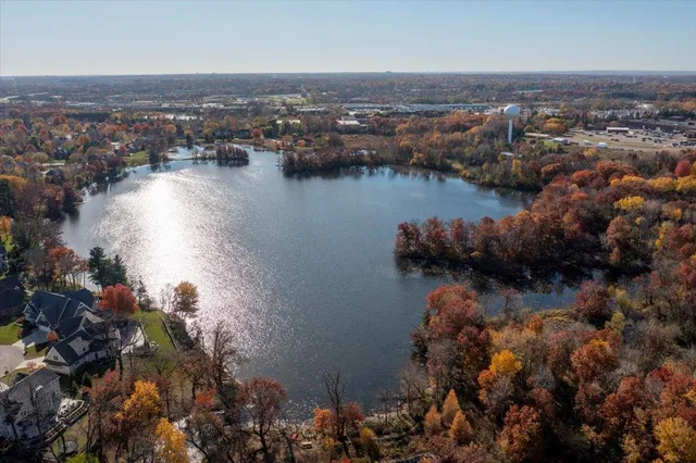 $854,900 | 602 Woodland Drive, Mahtomedi, MN 55115