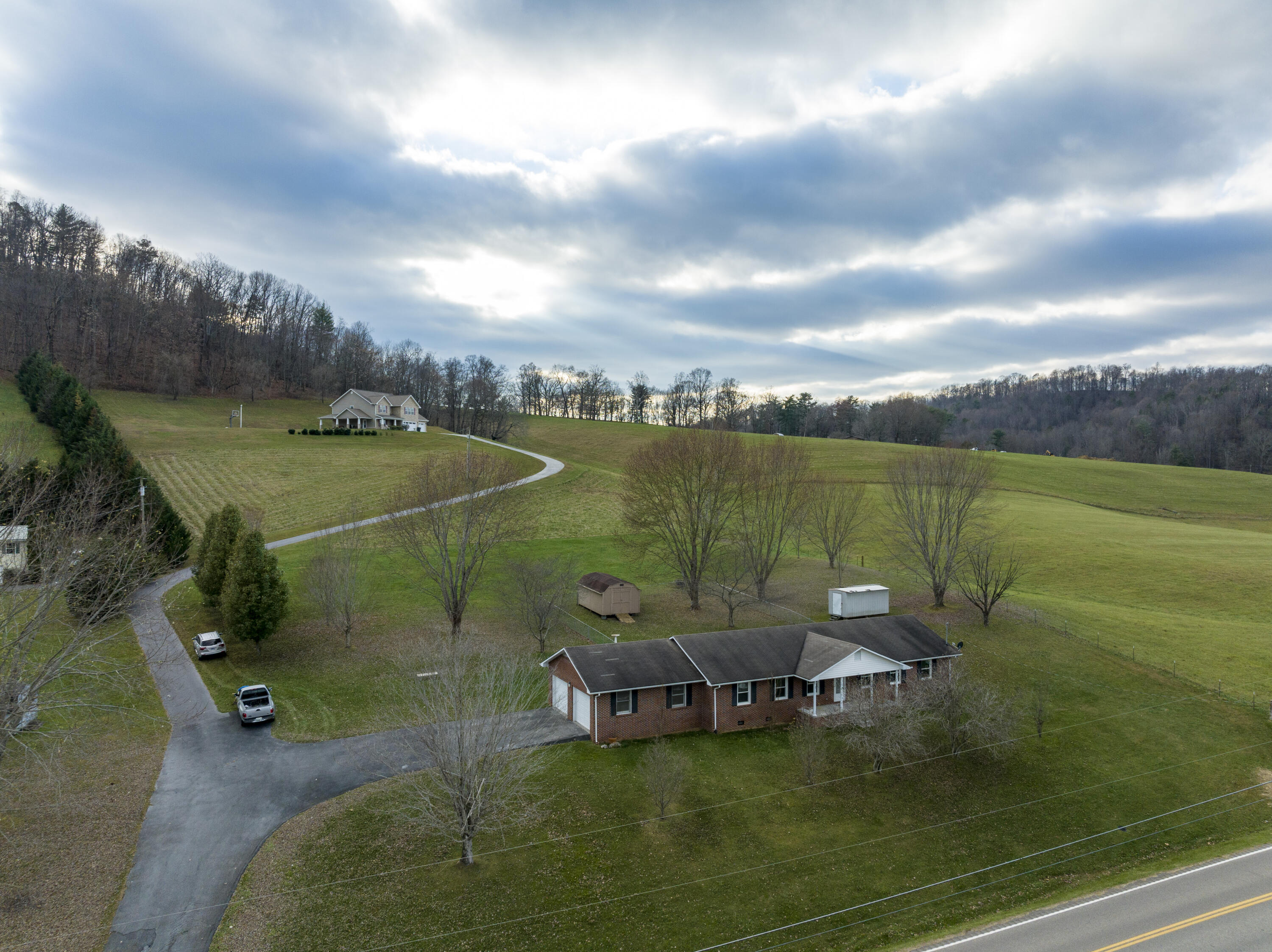 766 Laurels Road Johnson City, TN 37601 - Photo 3 of 55 Laurels-Aerials-3