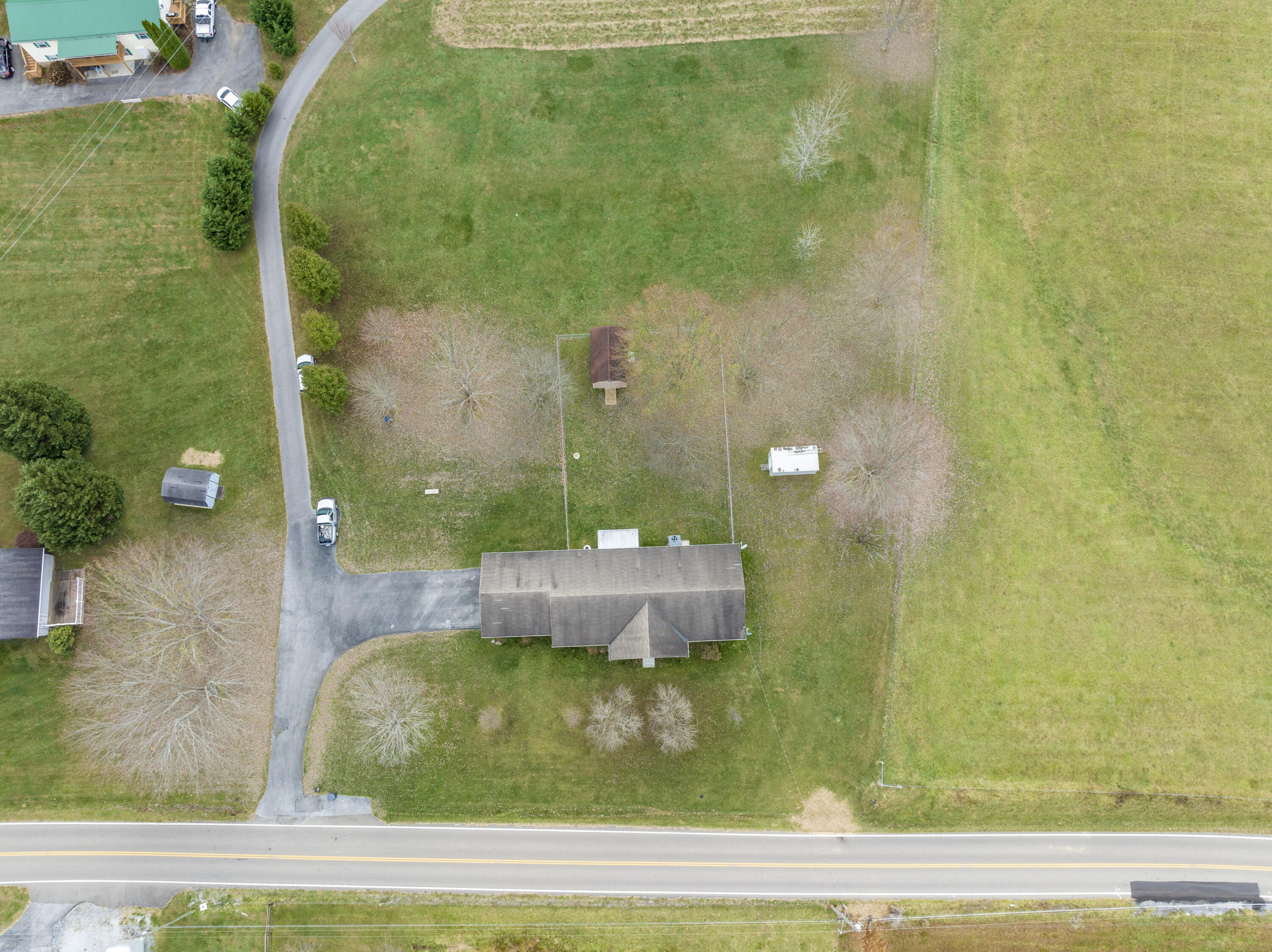 766 Laurels Road Johnson City, TN 37601 - Photo 50 of 55 Laurels-Aerials-11