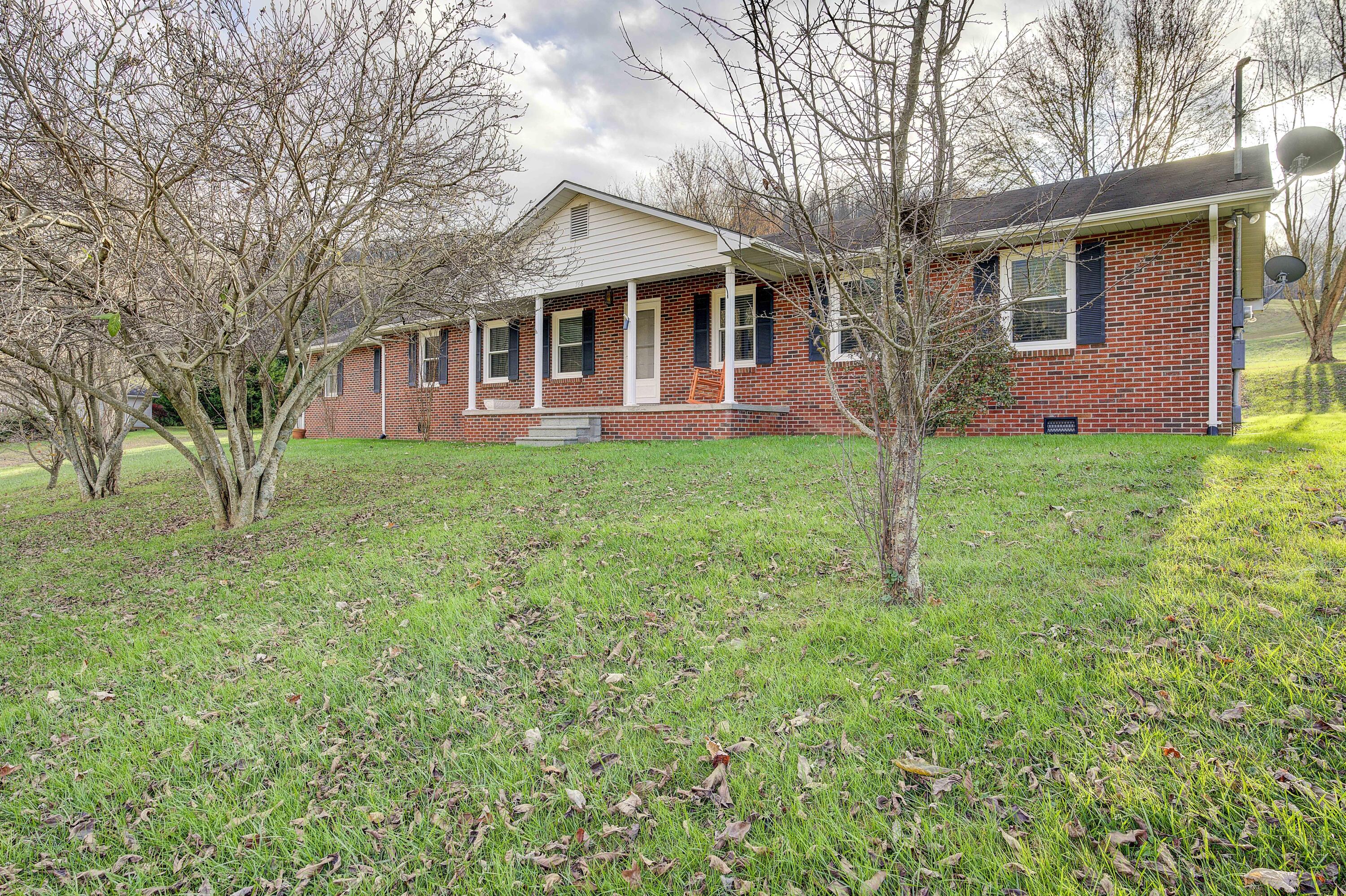 766 Laurels Road Johnson City, TN 37601 - Photo 6 of 55 Laurels--41