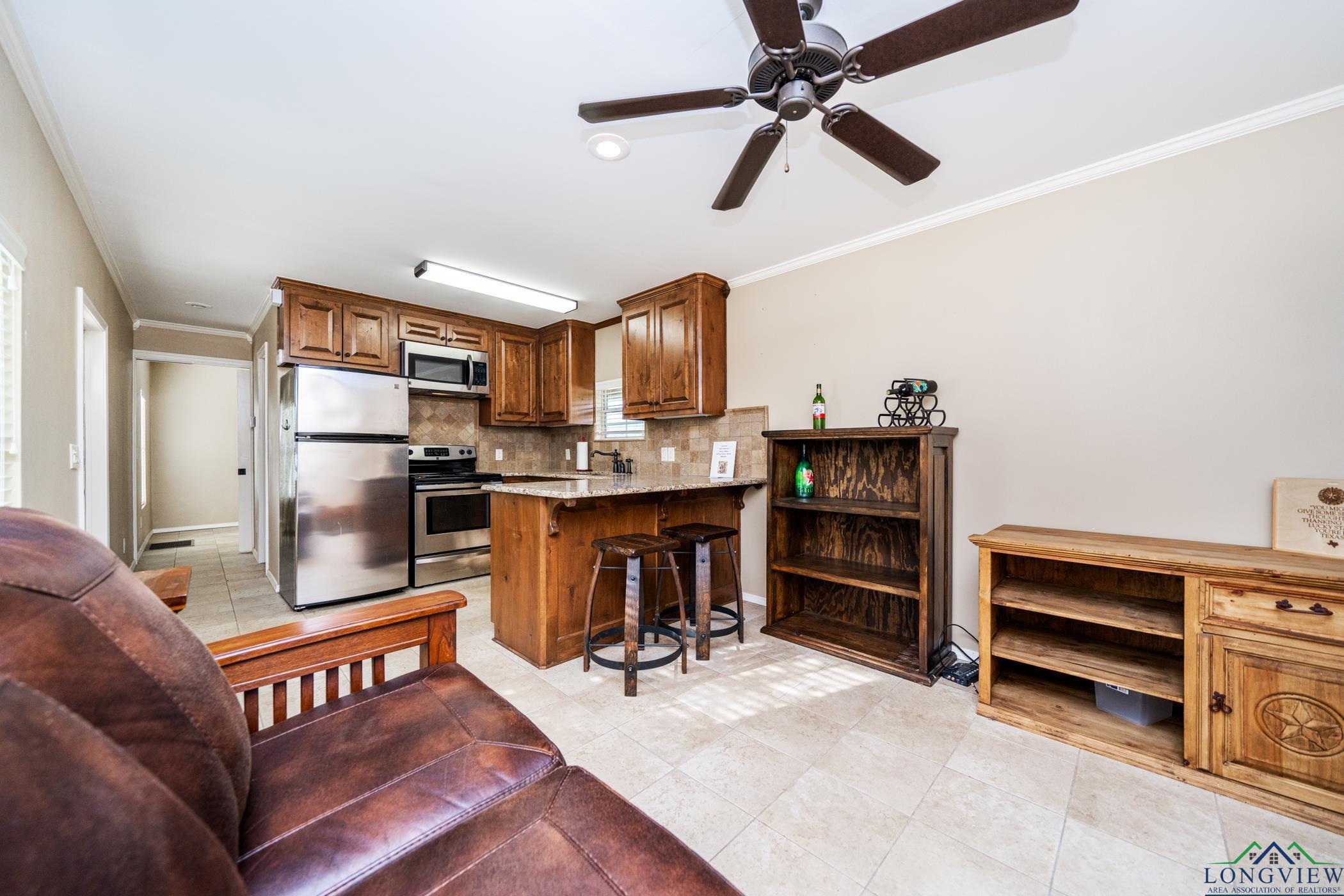 1117 Jonquil Road Gilmer, TX 75645 - Photo 14 of 36 Gallery Image 14