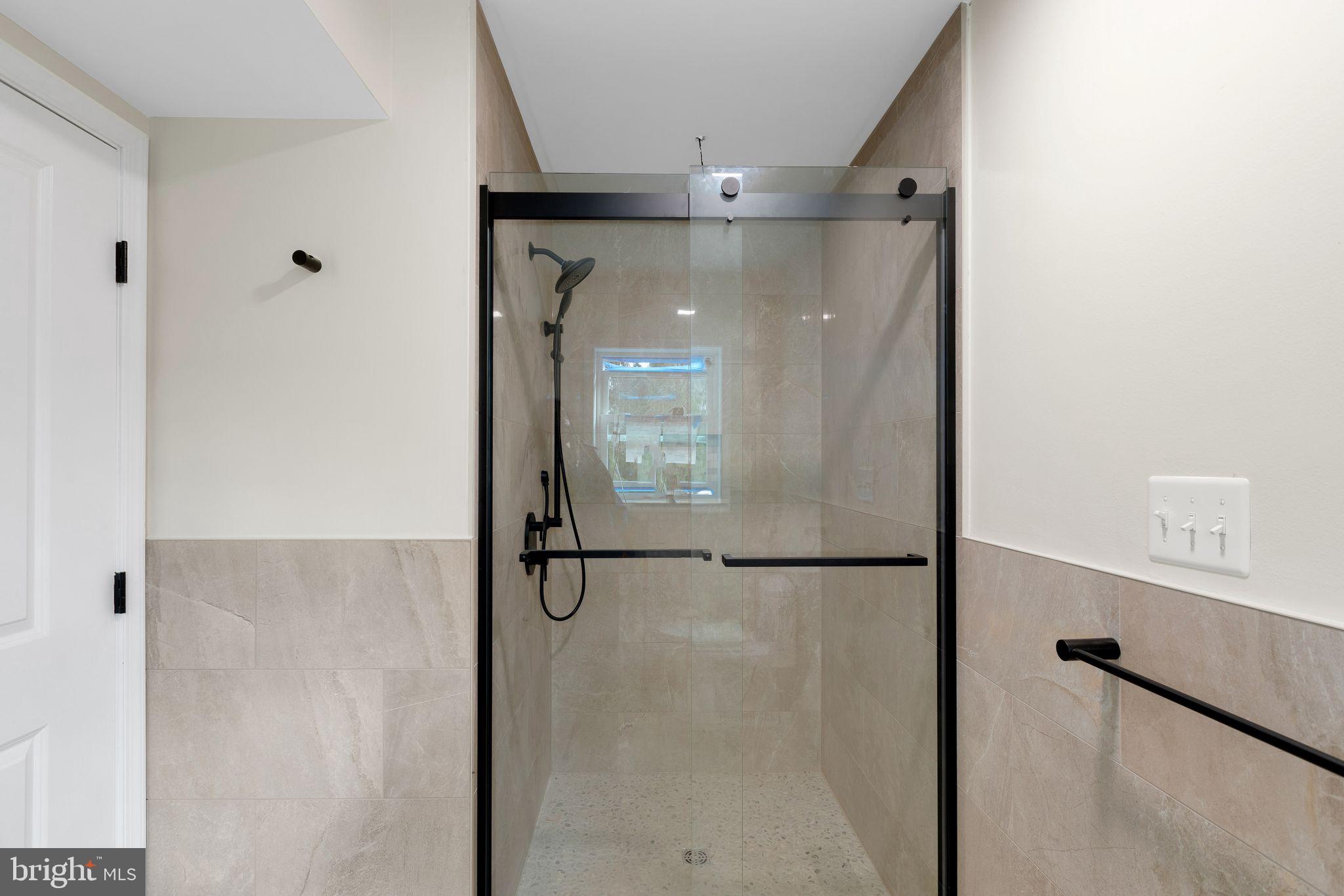 2705 Spring Hill Road Pikesville, MD 21208 - Photo 22 of 47