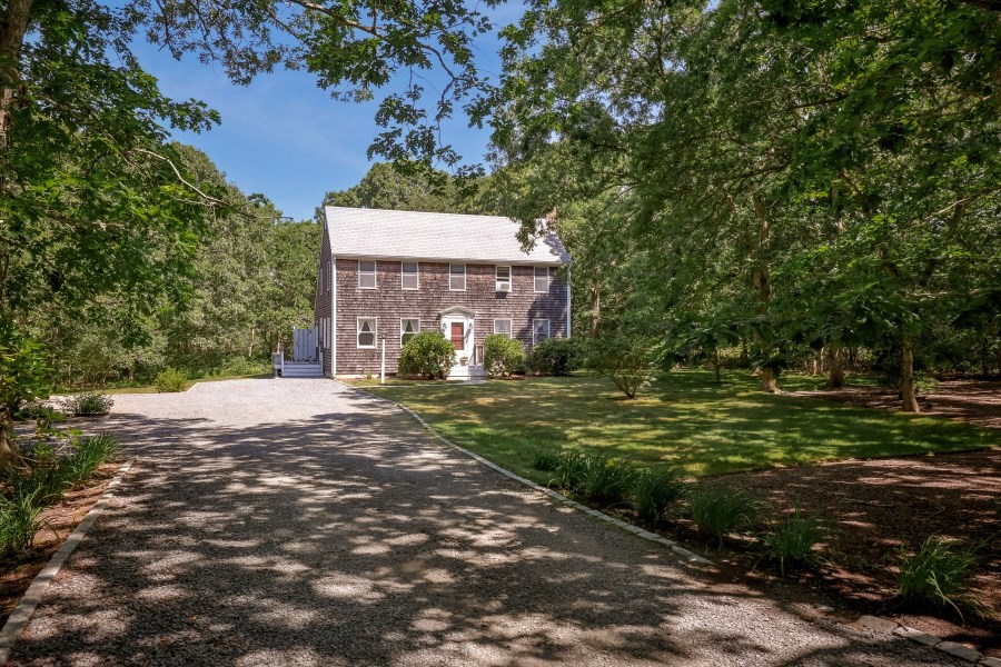 52 Oak Knoll Road West Tisbury, MA 02568 - Photo 2 of 35
