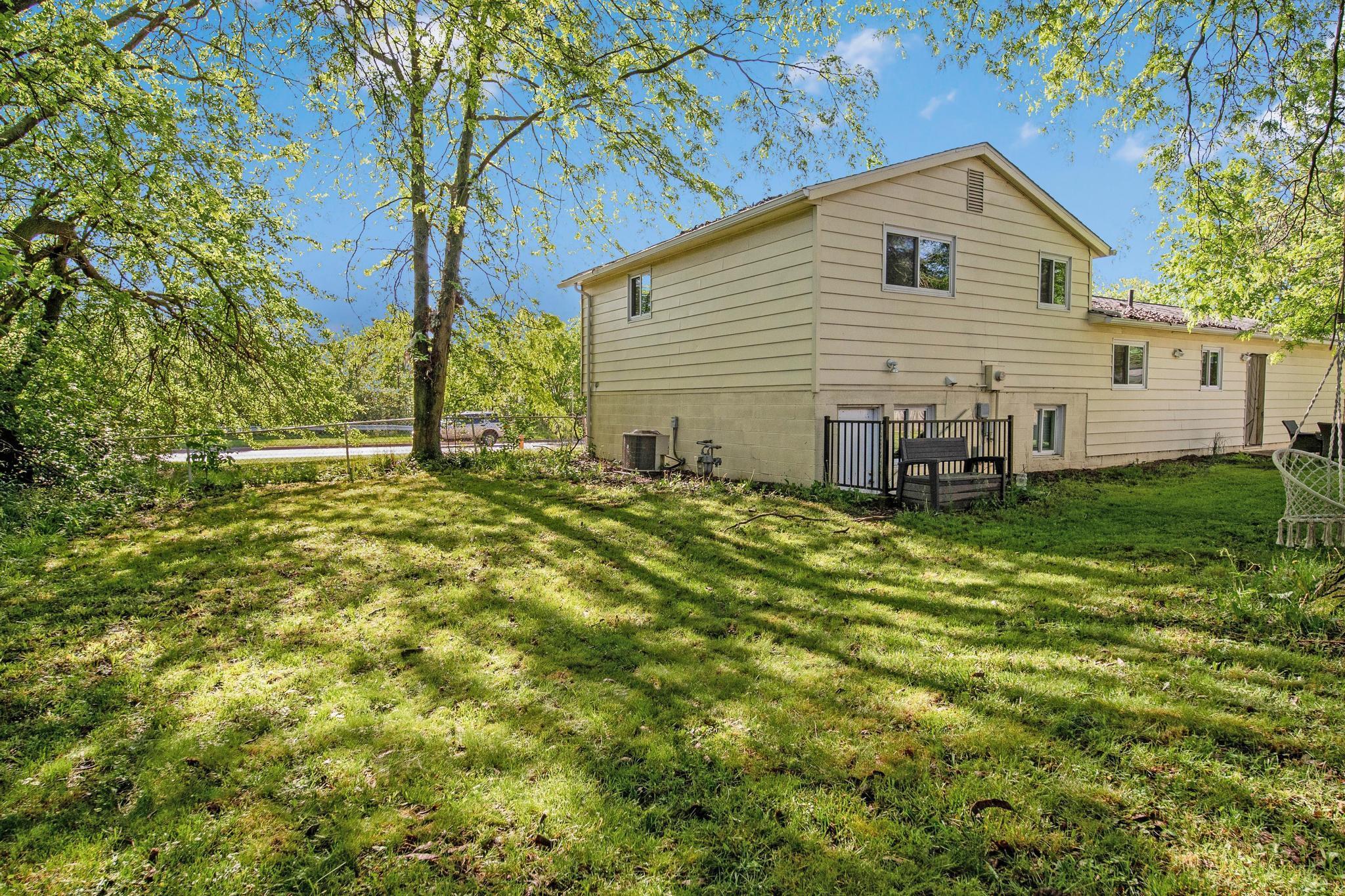 6649 Karl Road Columbus, OH 43229 - Photo 37 of 47 A7406384