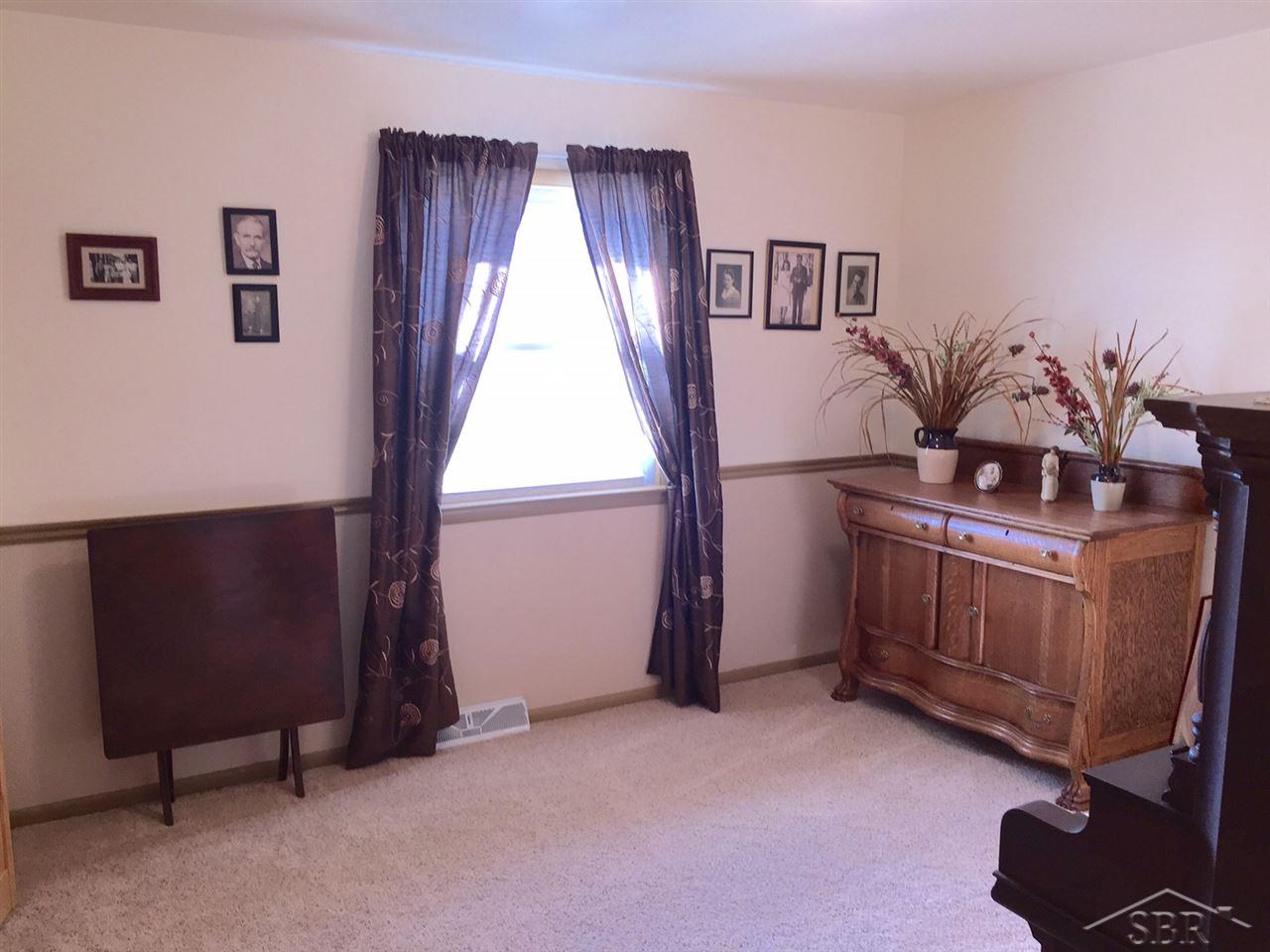 6115 West Tuscola Road Frankenmuth, MI 48734 - Photo 12 of 25 31235853-11.JPG