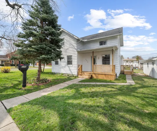 $305,000 | 244 Cass Street, Dundee, MI 48131