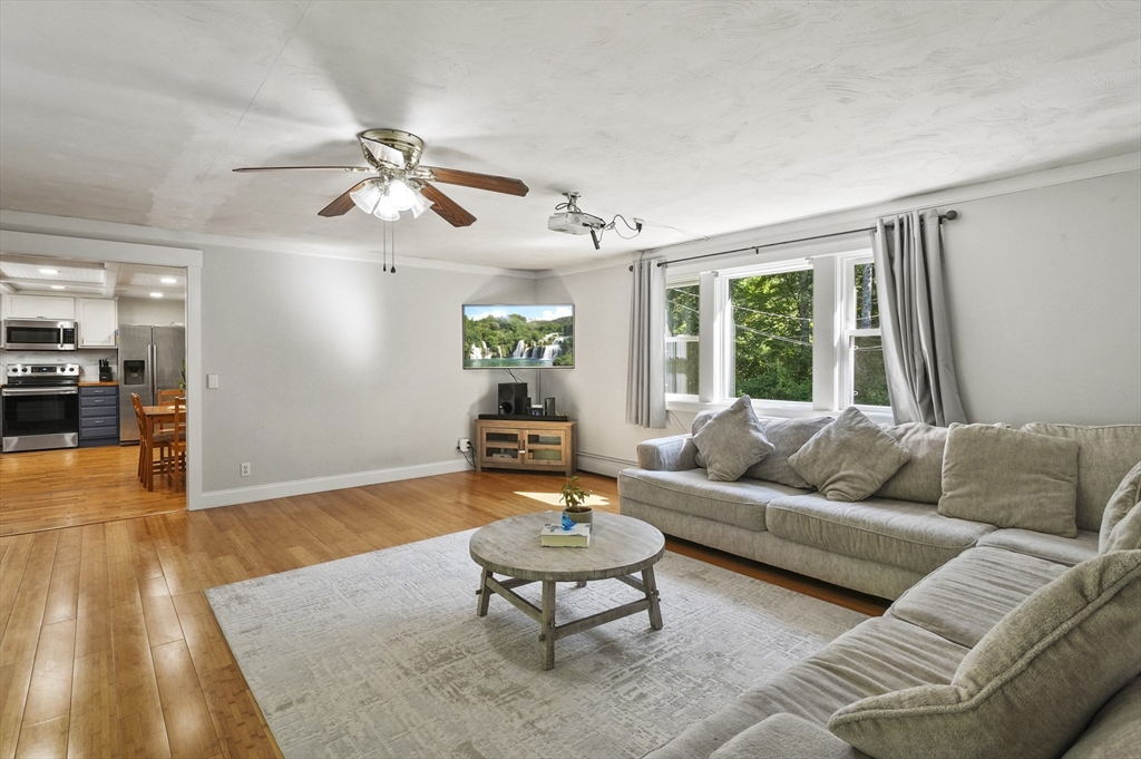 261 Wheeler Road Ashby, MA 01431 - Photo 13 of 37