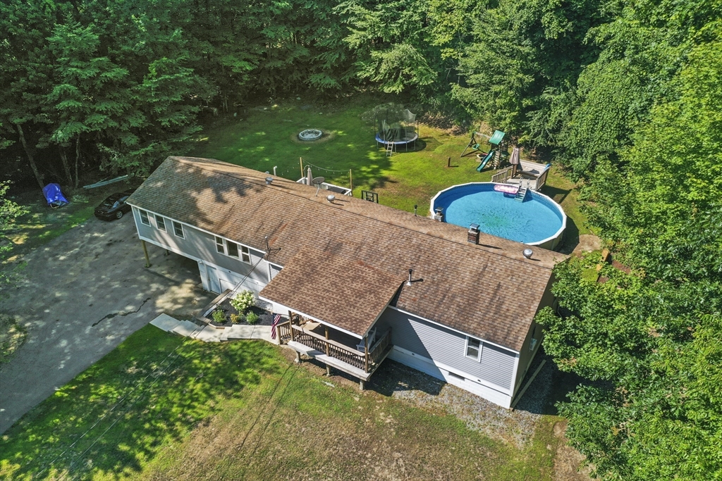 261 Wheeler Road Ashby, MA 01431 - Photo 4 of 37