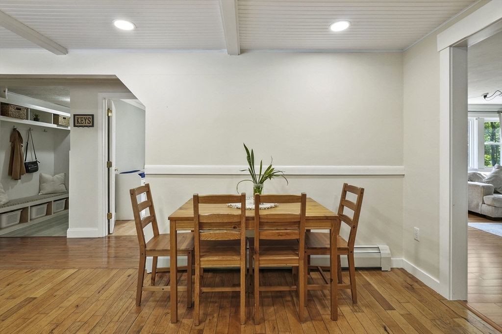 261 Wheeler Road Ashby, MA 01431 - Photo 10 of 37