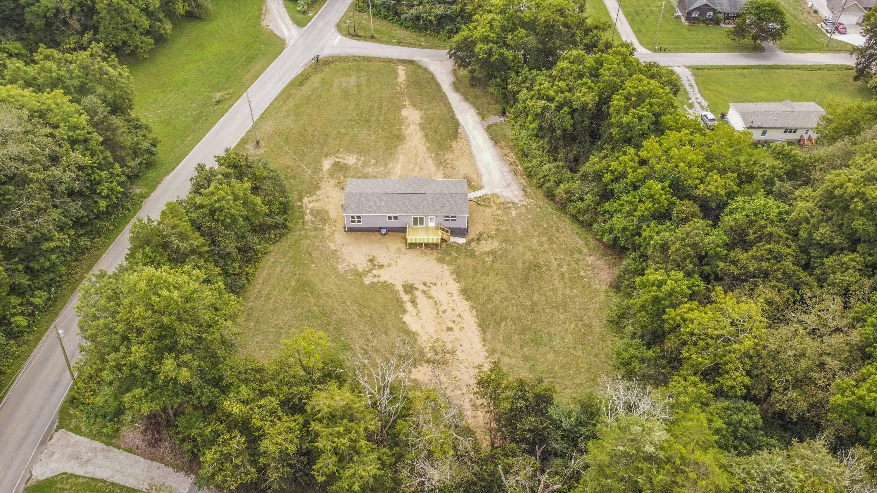 341 Howard Road Loudon, TN 37774 - Photo 38 of 40 drone 5_1