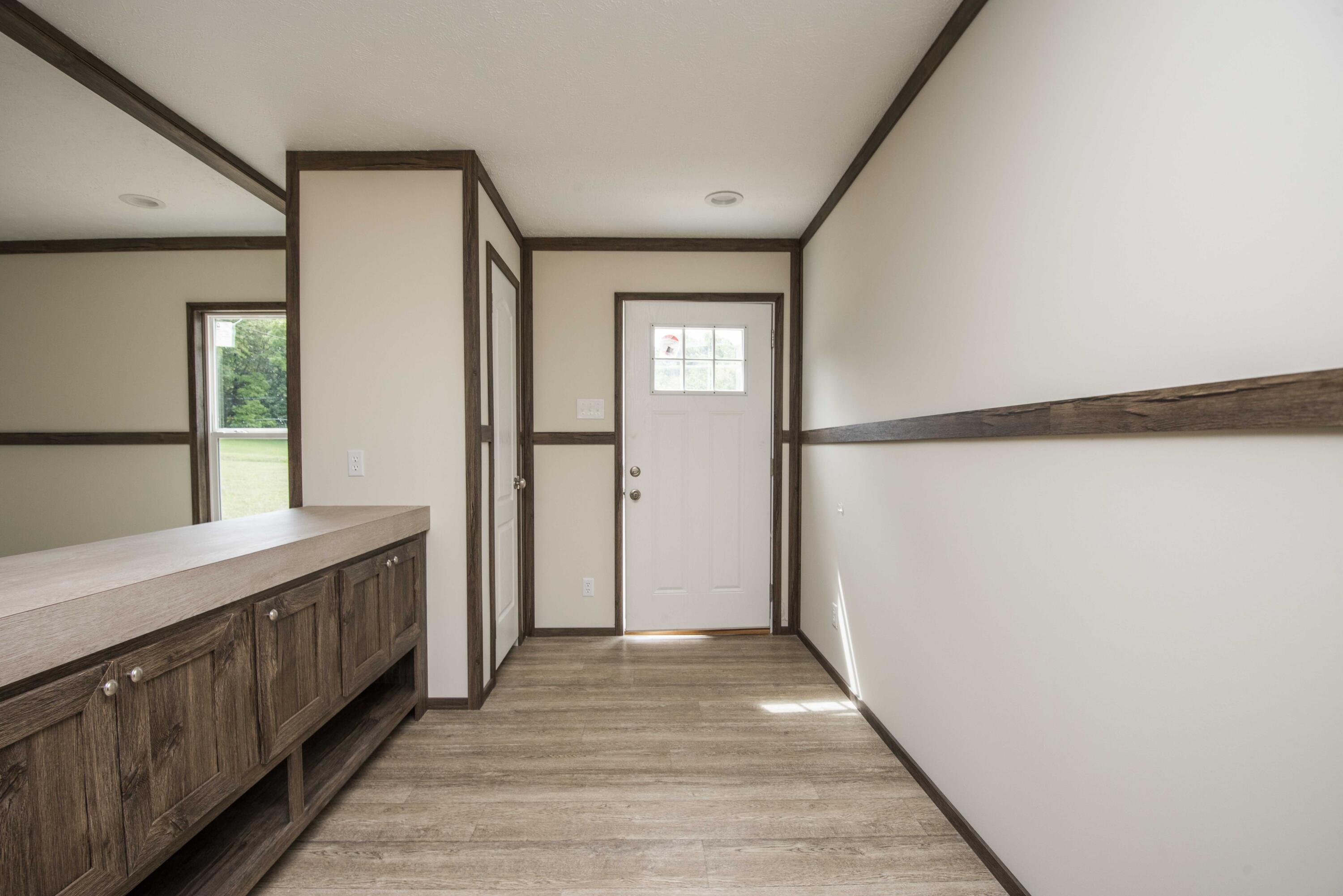 341 Howard Road Loudon, TN 37774 - Photo 9 of 40 foyer1_1