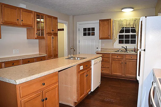 $330,000 | 48 Ashlin Court, Batesville, IN 47006