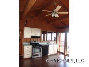 32 Bleu Ridge Road Marion, NC 28752 - Photo 11 of 12