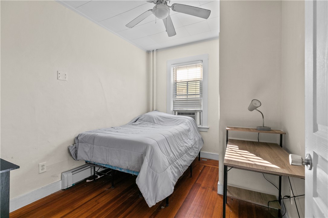 427 Spring Street, Unit 1 Newport, RI 02840 - Photo 14 of 20