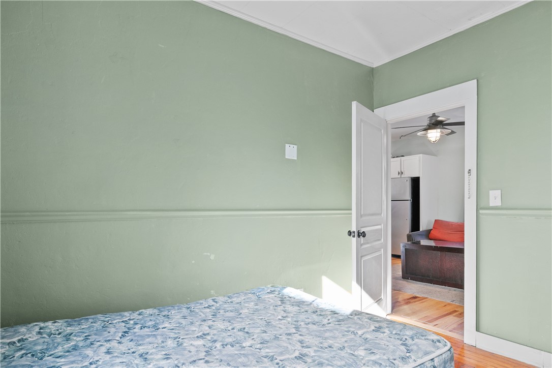 427 Spring Street, Unit 1 Newport, RI 02840 - Photo 16 of 20